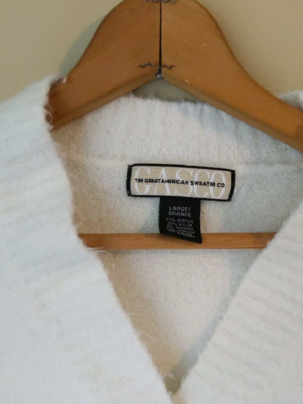 VTG Classic Cream Women's Sweater - Picture 2 of 5